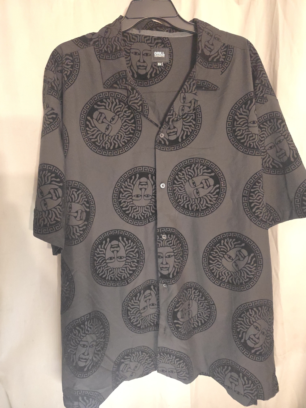 Black 5xl Drill Clothing Co. Medusa print button-down shirt